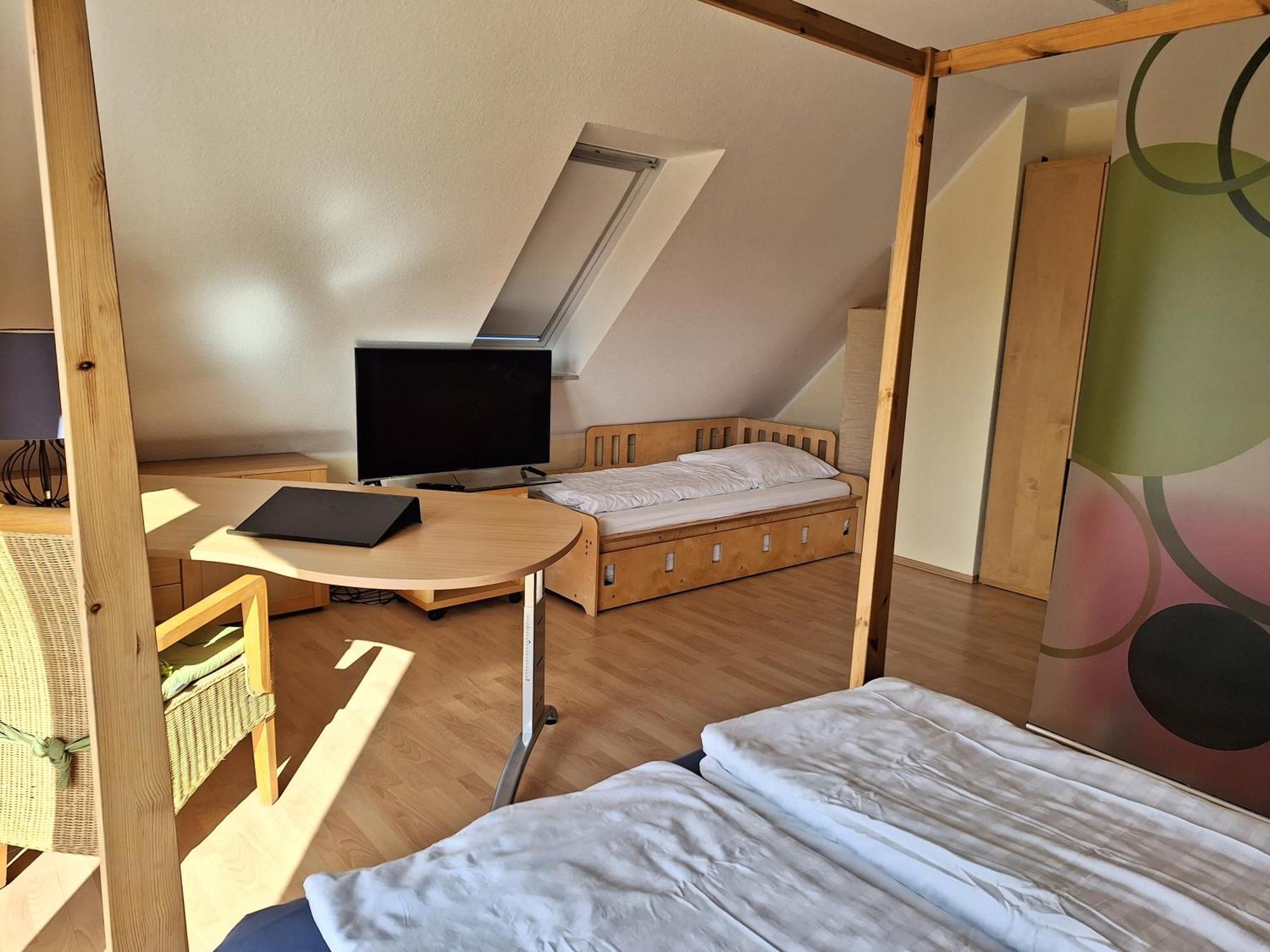 Messeapartment, Messezimmer ゼーンデ エクステリア 写真